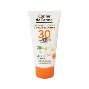 bronzer avec de la crème solaire